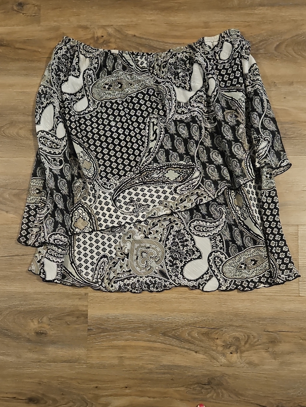 Vintage R&M Paisley Print Midi Skirt in Black, White & Cream